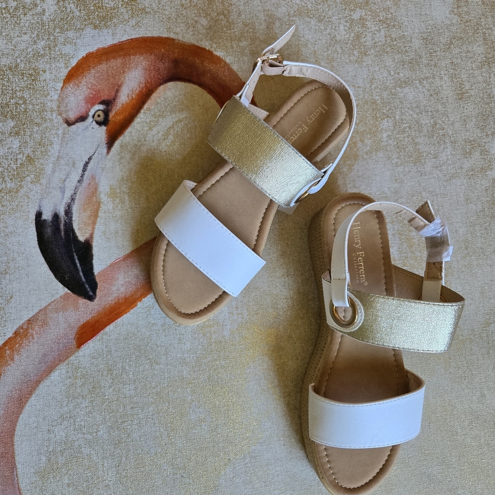 NWOT Henry Ferrera Collection Platform Sandals 8 White Gold